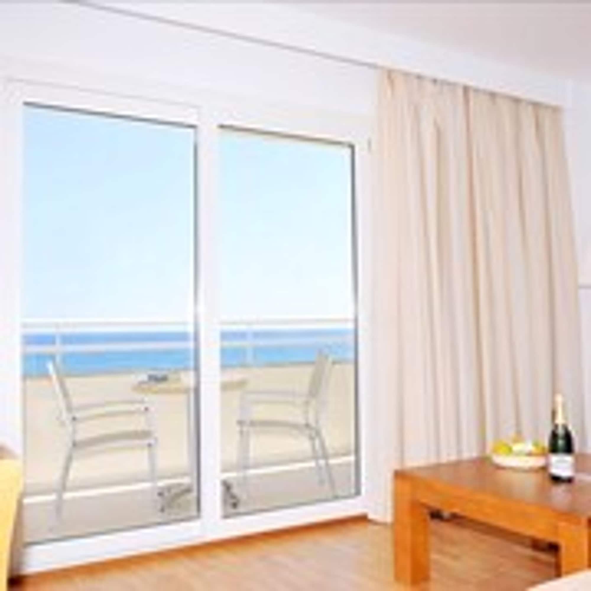 Cabot Cap De Mar Hotel กาลาโบนา ภายนอก รูปภาพ