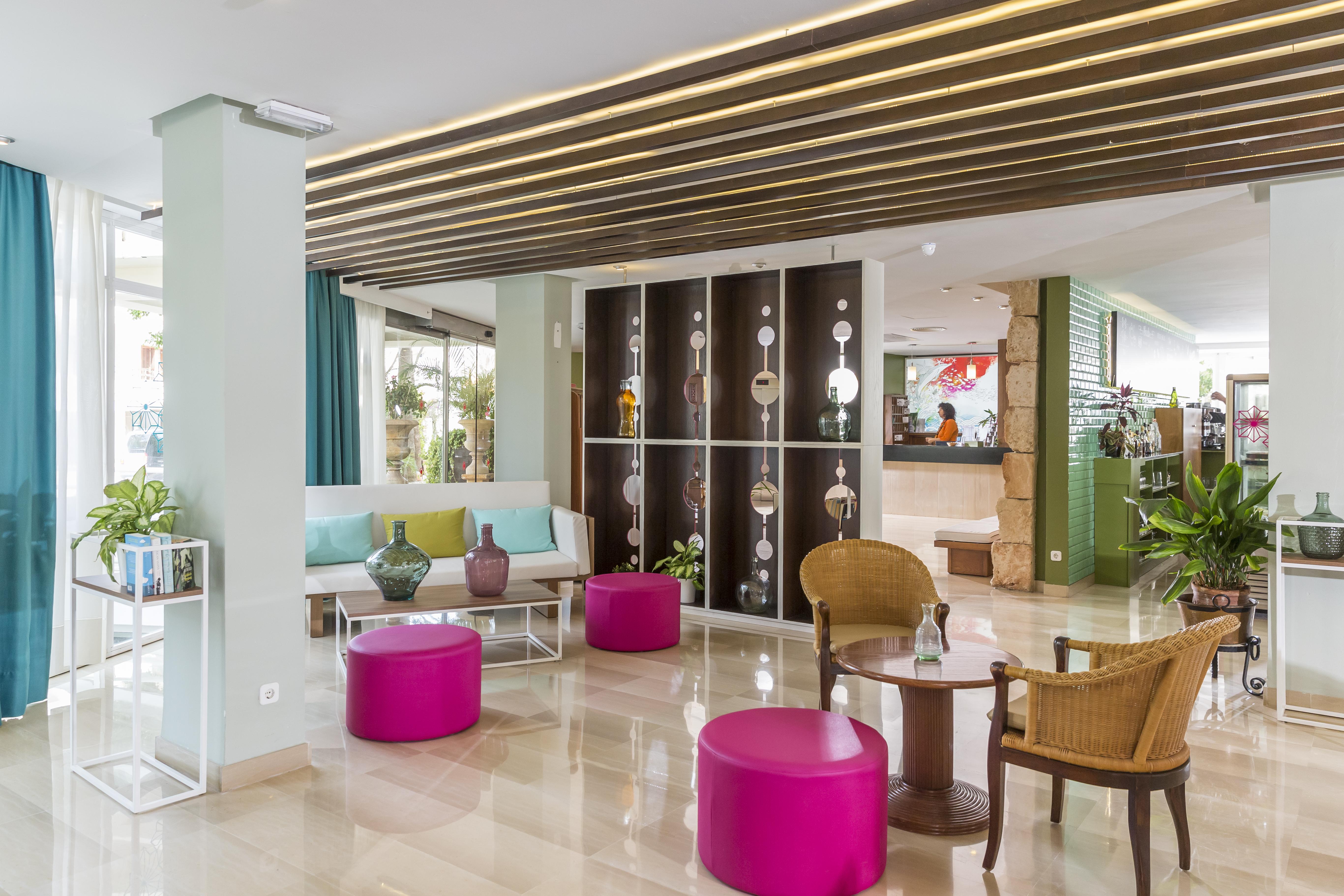 Cabot Cap De Mar Hotel กาลาโบนา ภายนอก รูปภาพ