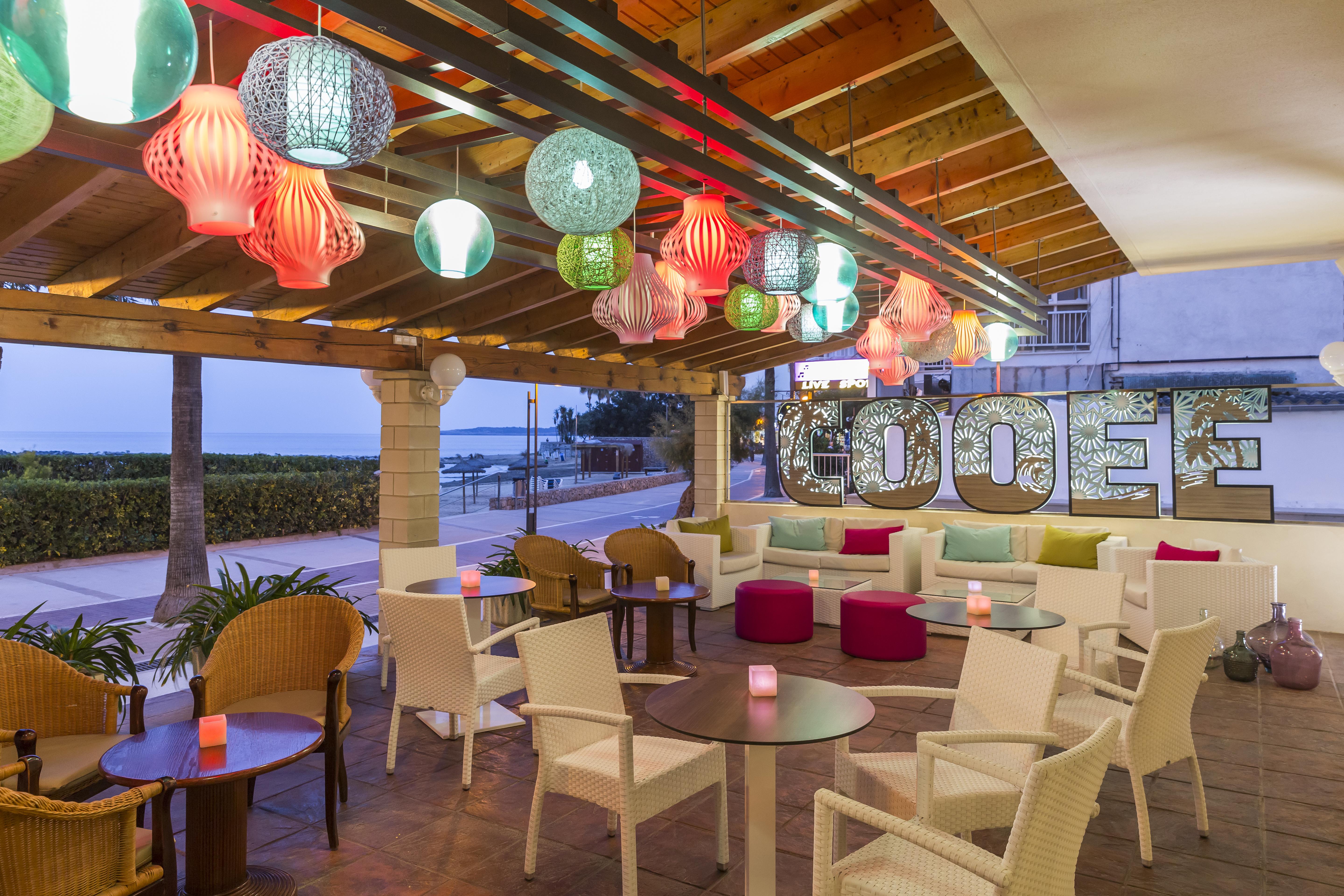 Cabot Cap De Mar Hotel กาลาโบนา ภายนอก รูปภาพ