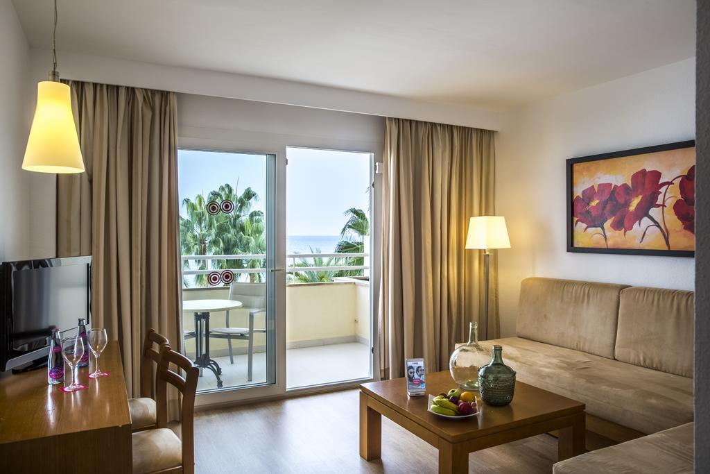 Cabot Cap De Mar Hotel กาลาโบนา ภายนอก รูปภาพ